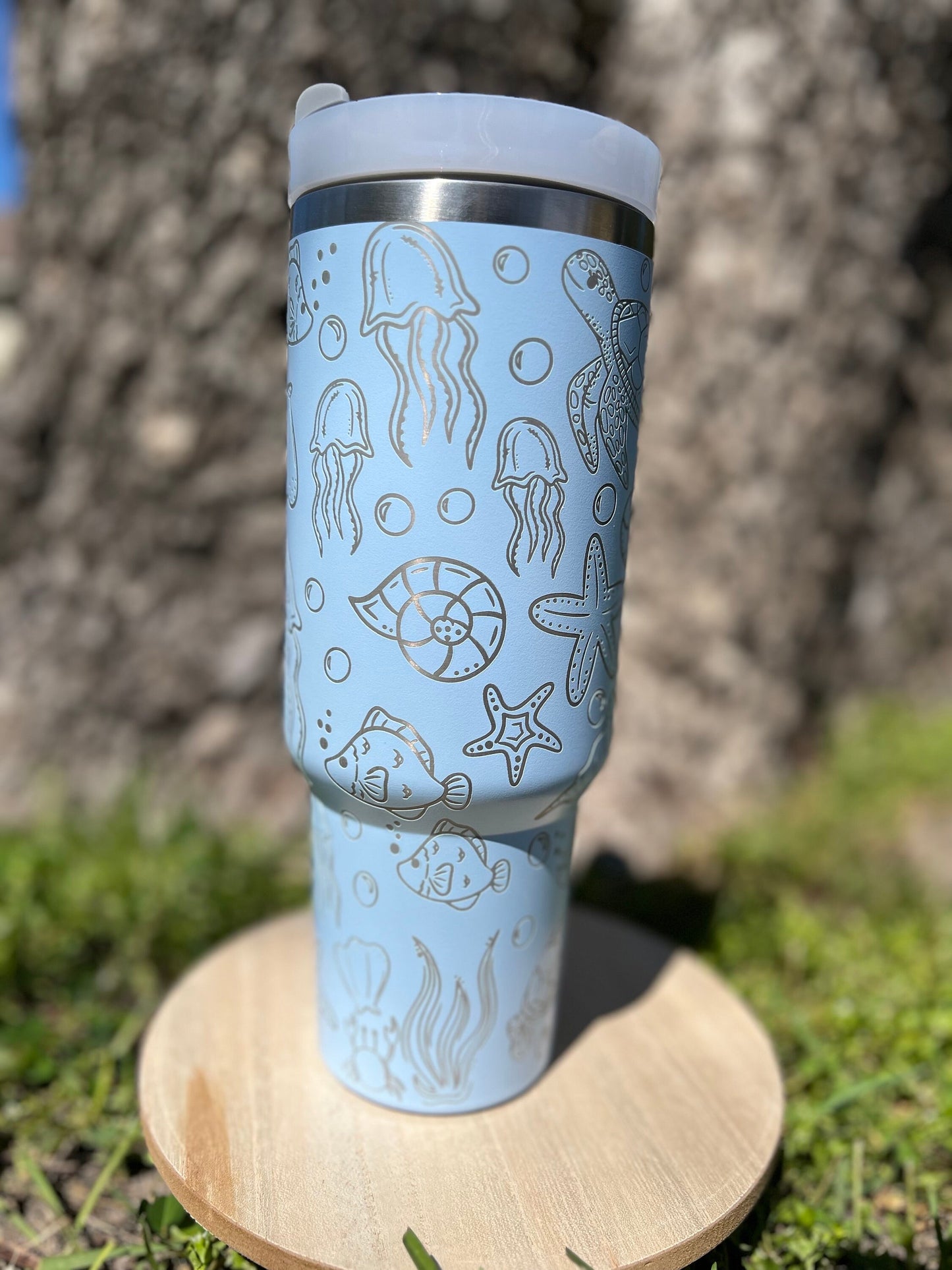 Sea Life light blue 40 oz Stainless Steel Insulated Tumbler with Handle, Laser Engraved tumbler, birthday gift for him/her, ready to ship