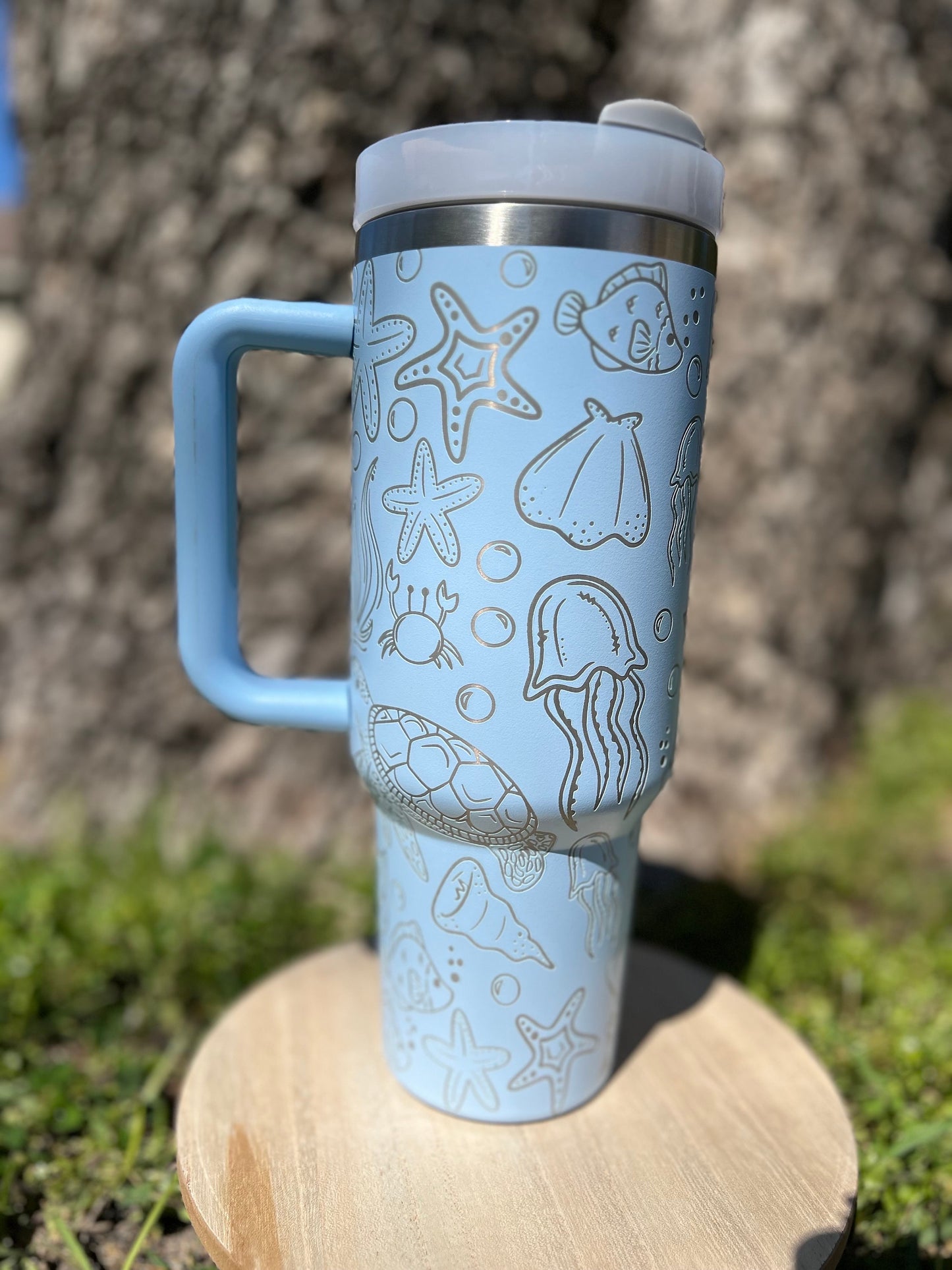 Sea Life light blue 40 oz Stainless Steel Insulated Tumbler with Handle, Laser Engraved tumbler, birthday gift for him/her, ready to ship